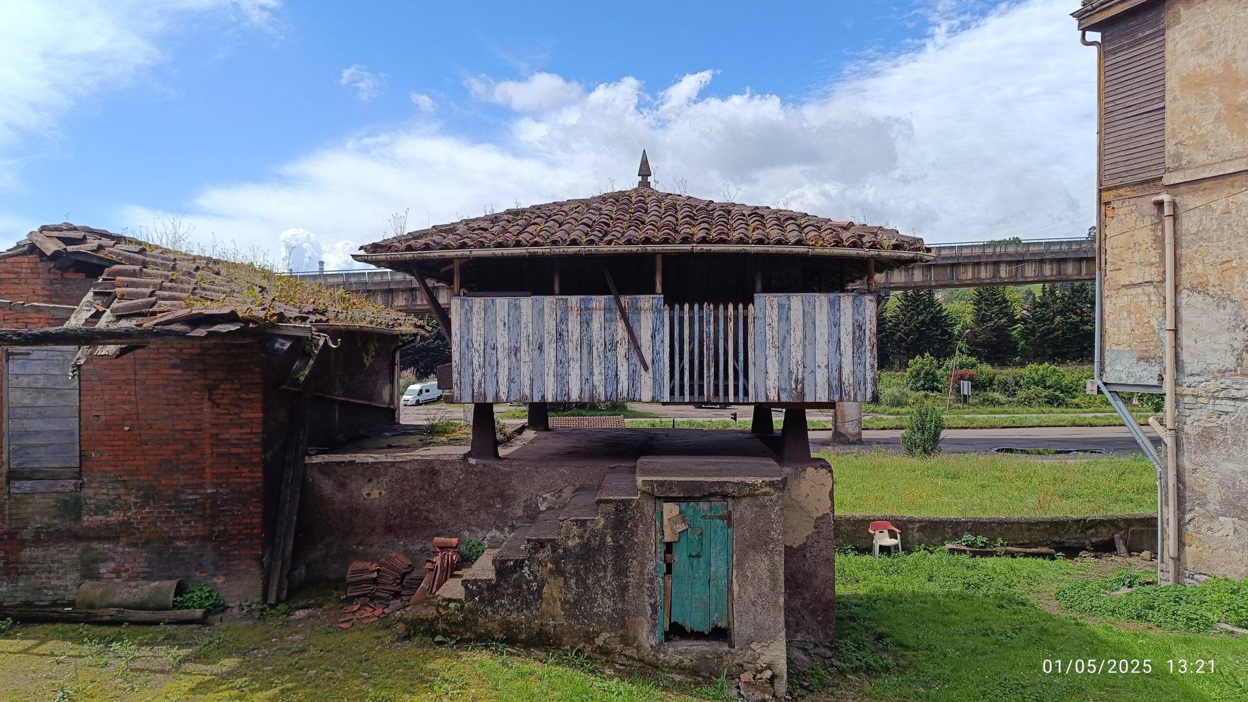 semeya-4-horru.VeriñadeBaxo-Xixón-01.05.2025